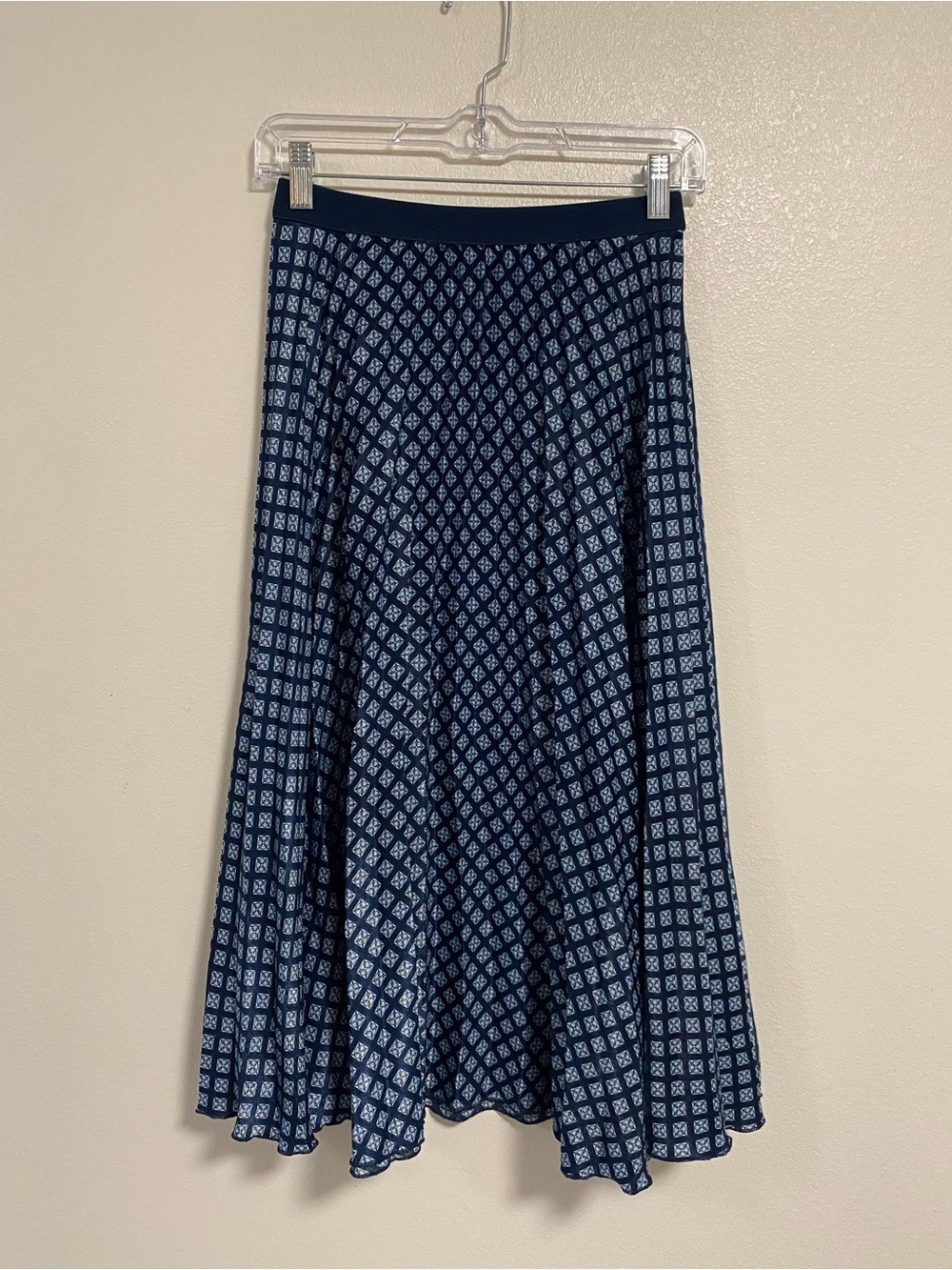 Max Studio Skirt Women’s Size Small Navy Patterned A-Line Midi Skirt Bohemian